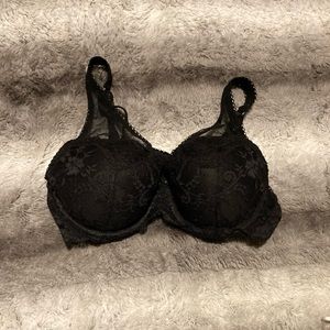 Victoria’s Secret Bra size 36B